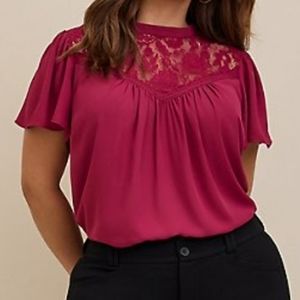 Torrid NWT Flutter Sleeve Top